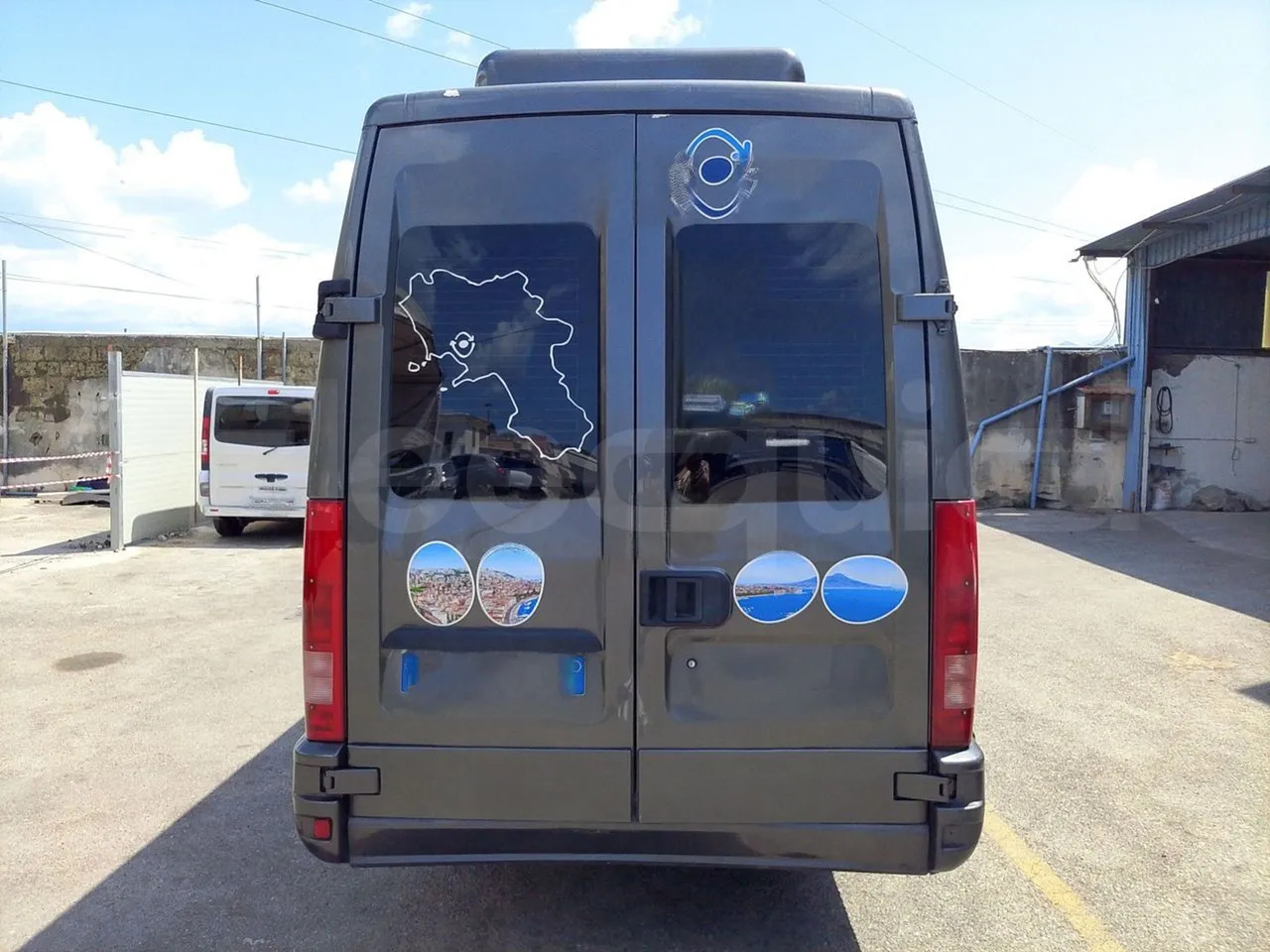 Iveco Daily - 소형 버스, 승합차 : 사진 5 Iveco Daily - 소형 버스, 승합차 : 사진 5