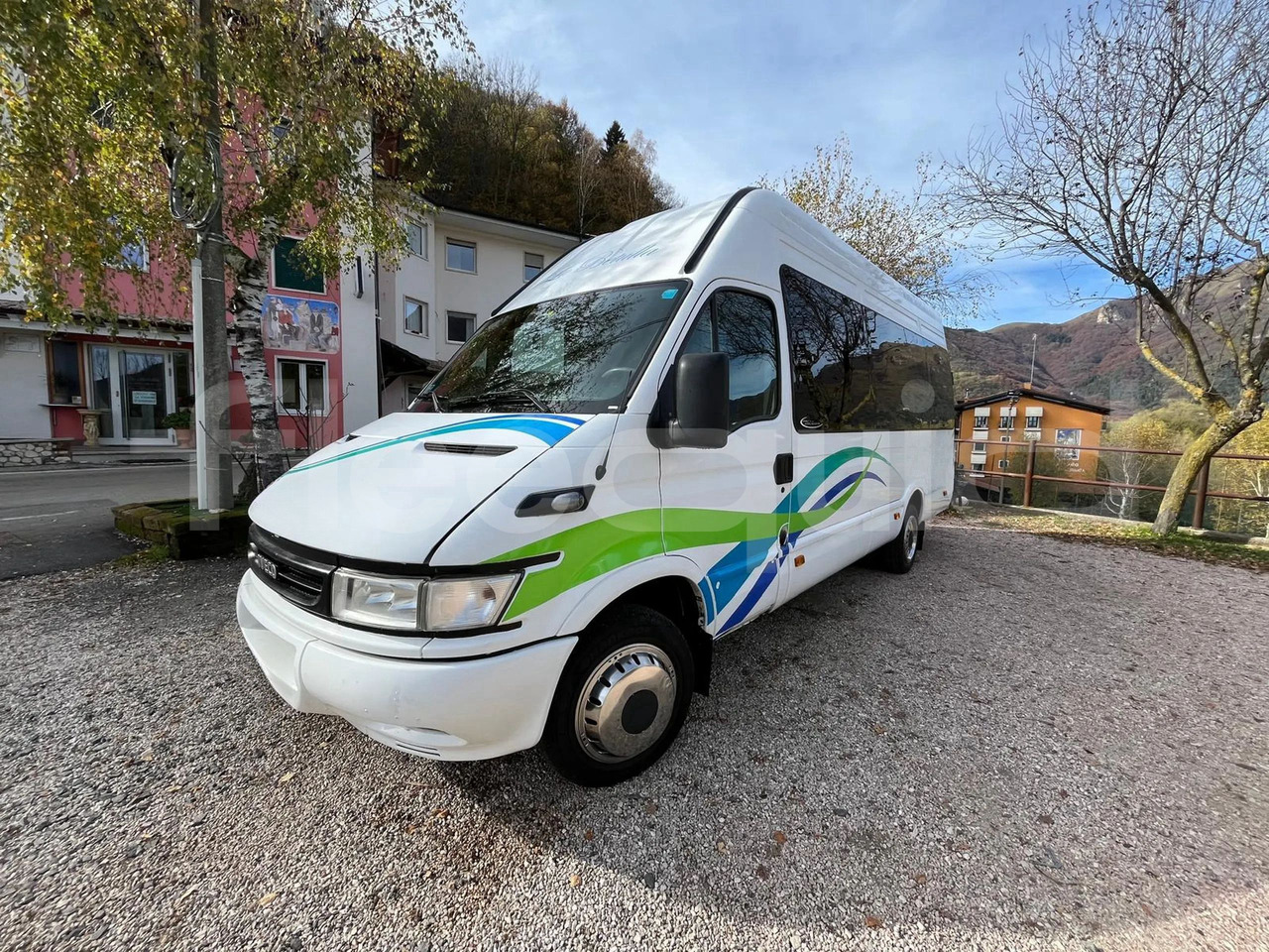 Iveco Daily - 소형 버스, 승합차 : 사진 4 Iveco Daily - 소형 버스, 승합차 : 사진 4