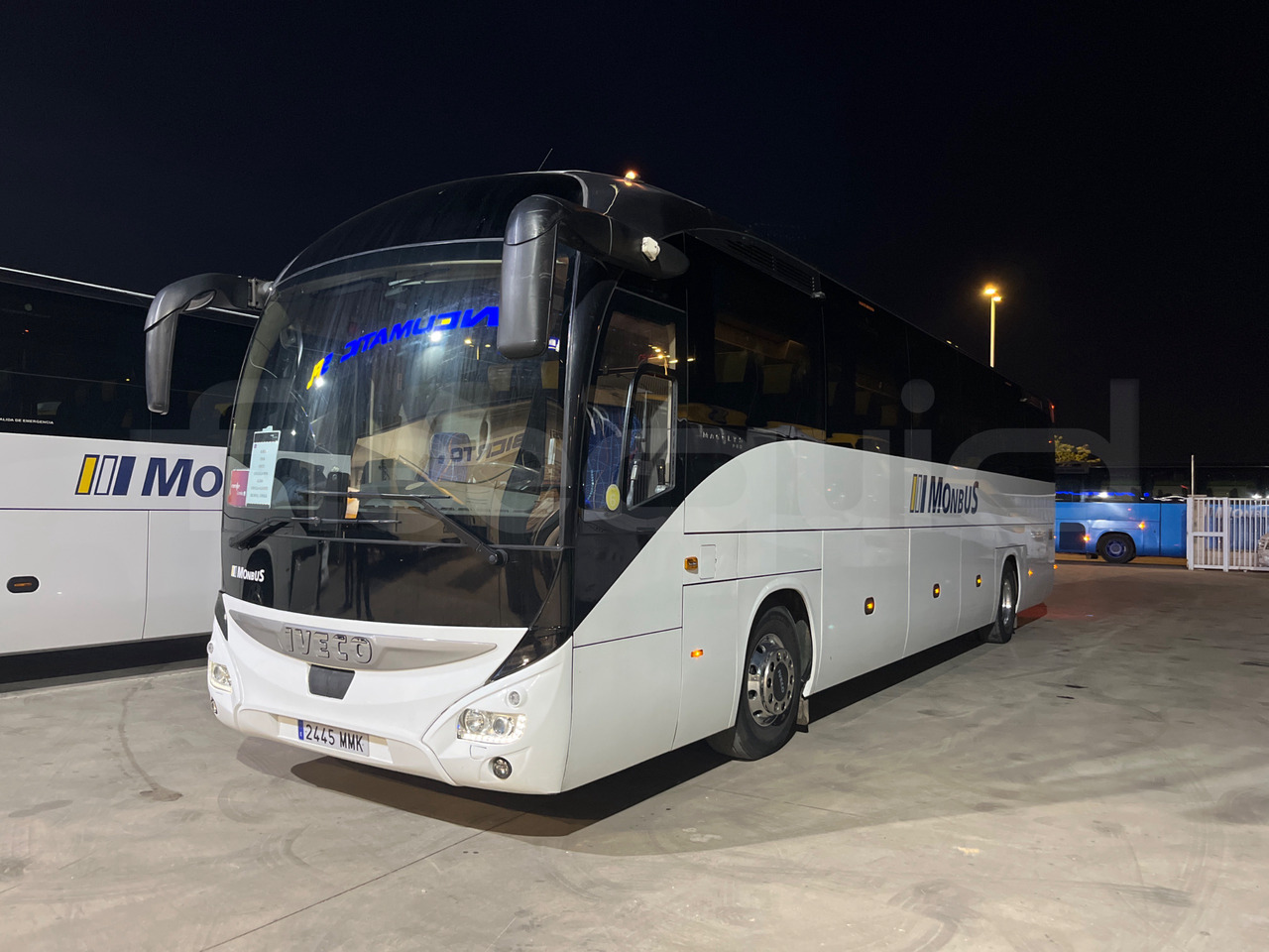 Iveco Magelys - 대형 버스 : 사진 4 Iveco Magelys - 대형 버스 : 사진 4