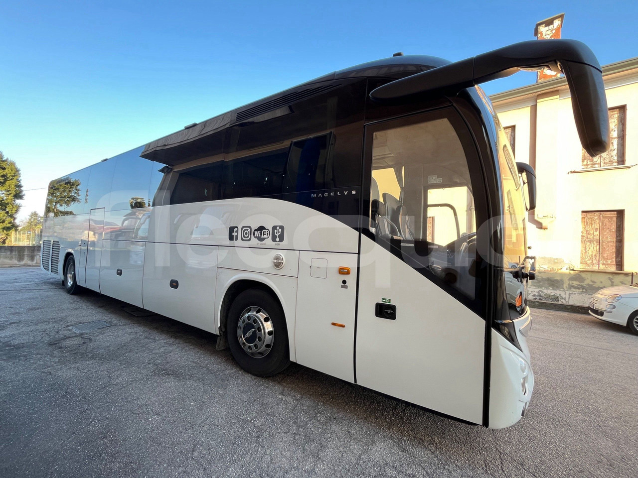 Iveco Magelys - 대형 버스 : 사진 1 Iveco Magelys - 대형 버스 : 사진 1