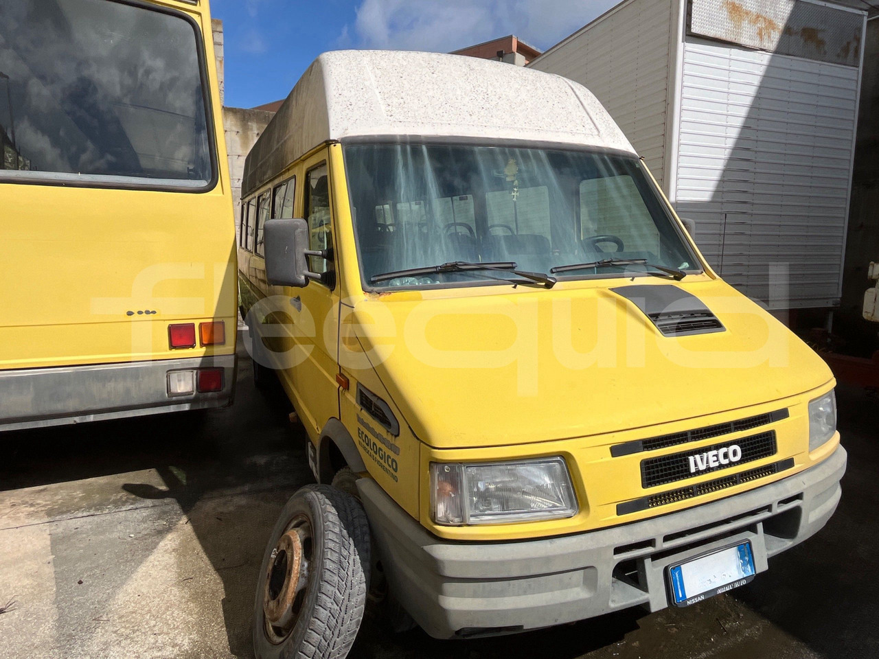 Iveco Turbo Daily - 스쿨버스 : 사진 1 Iveco Turbo Daily - 스쿨버스 : 사진 1