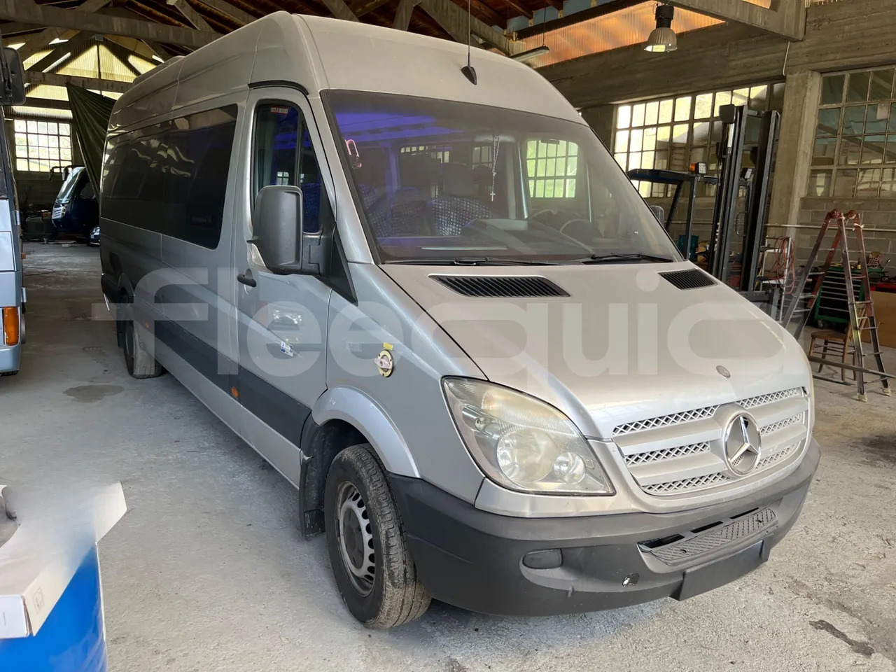 Mercedes-Benz Evobus 0315U - 소형 버스, 승합차 : 사진 4 Mercedes-Benz Evobus 0315U - 소형 버스, 승합차 : 사진 4