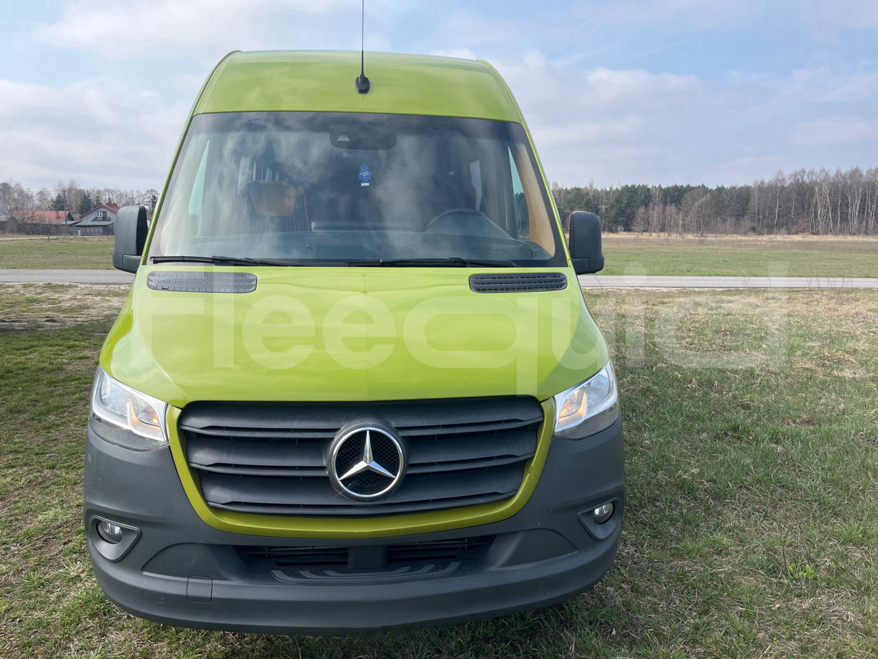 Mercedes-Benz Sprinter - 대형 버스 : 사진 2 Mercedes-Benz Sprinter - 대형 버스 : 사진 2