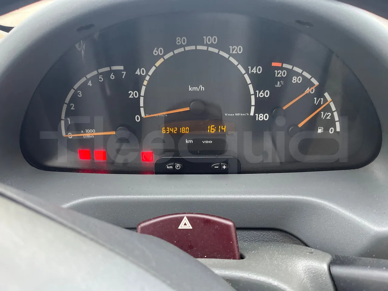 Mercedes-Benz Sprinter - 소형 버스, 승합차 : 사진 3 Mercedes-Benz Sprinter - 소형 버스, 승합차 : 사진 3