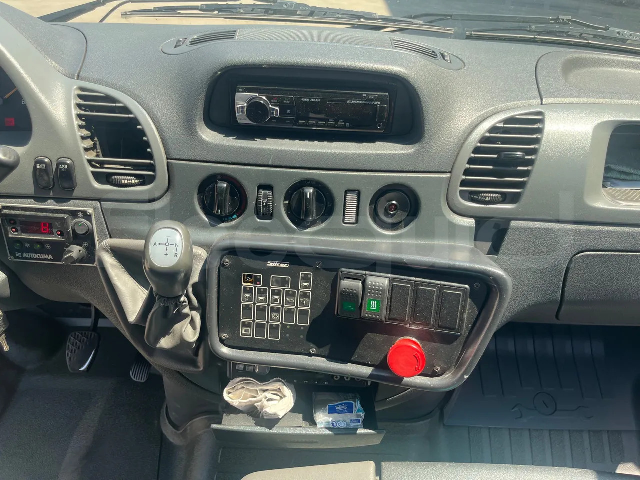 Mercedes-Benz Sprinter - 소형 버스, 승합차 : 사진 3 Mercedes-Benz Sprinter - 소형 버스, 승합차 : 사진 3