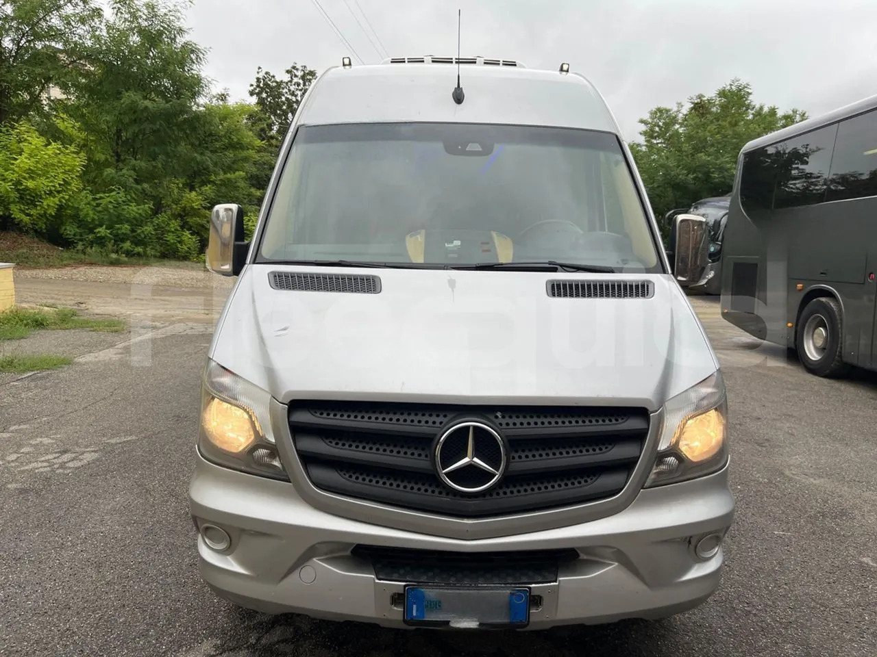 Mercedes-Benz Sprinter - 소형 버스, 승합차 : 사진 2 Mercedes-Benz Sprinter - 소형 버스, 승합차 : 사진 2
