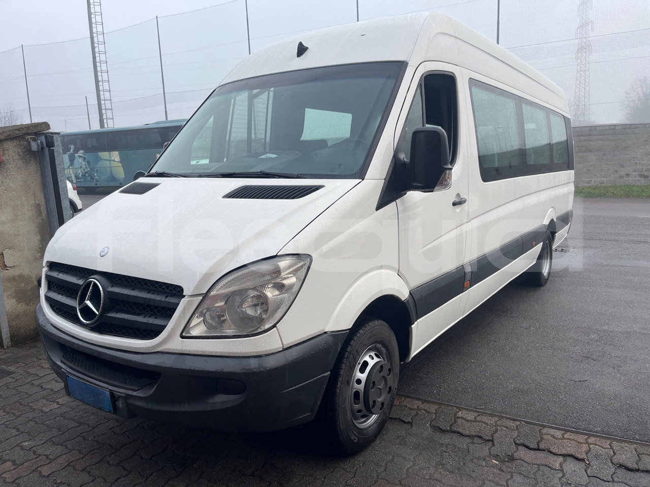 Mercedes-Benz Sprinter - 소형 버스, 승합차 : 사진 4 Mercedes-Benz Sprinter - 소형 버스, 승합차 : 사진 4