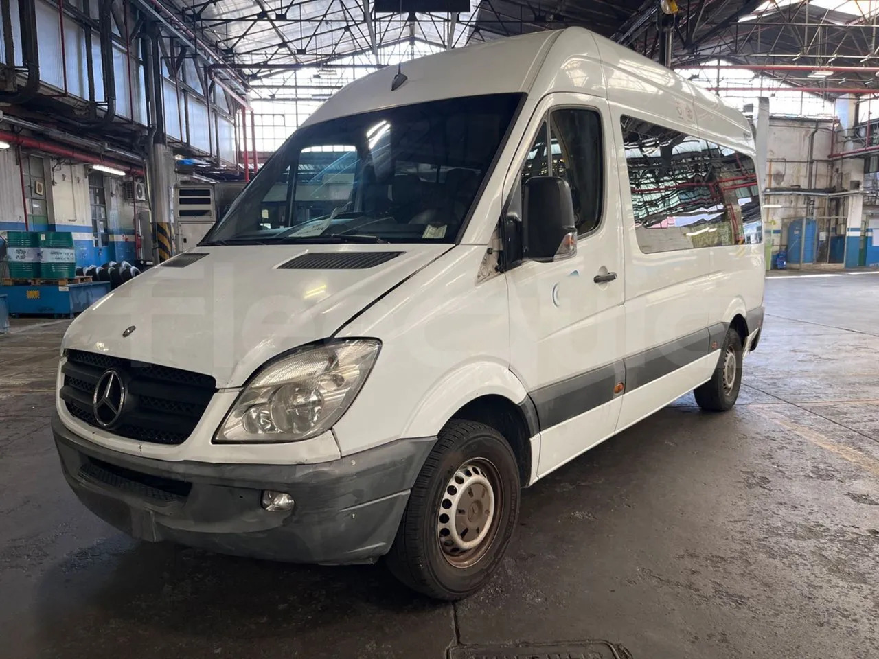 Mercedes-Benz Sprinter - 소형 버스, 승합차 : 사진 4 Mercedes-Benz Sprinter - 소형 버스, 승합차 : 사진 4