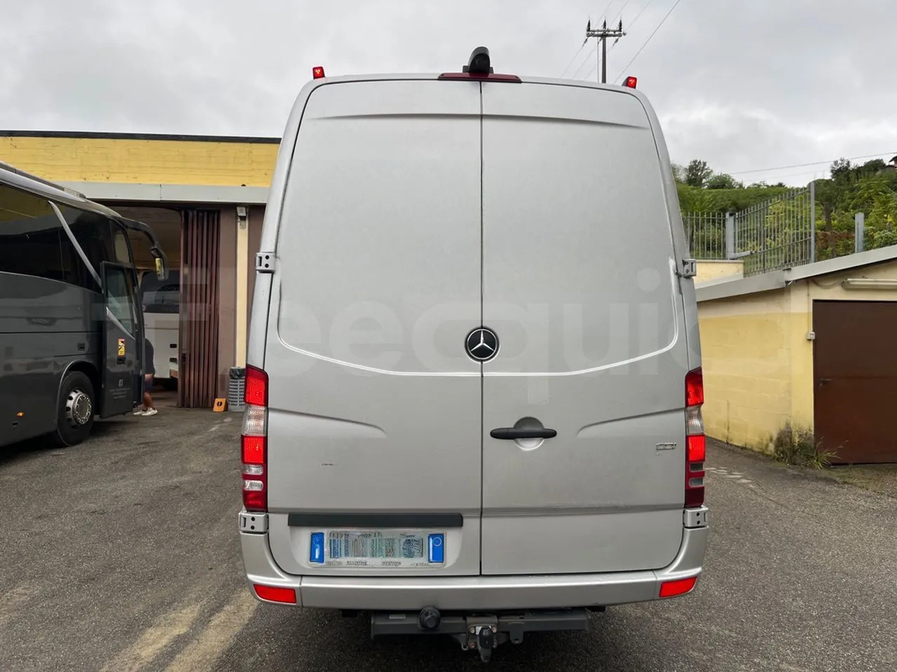 Mercedes-Benz Sprinter - 소형 버스, 승합차 : 사진 5 Mercedes-Benz Sprinter - 소형 버스, 승합차 : 사진 5