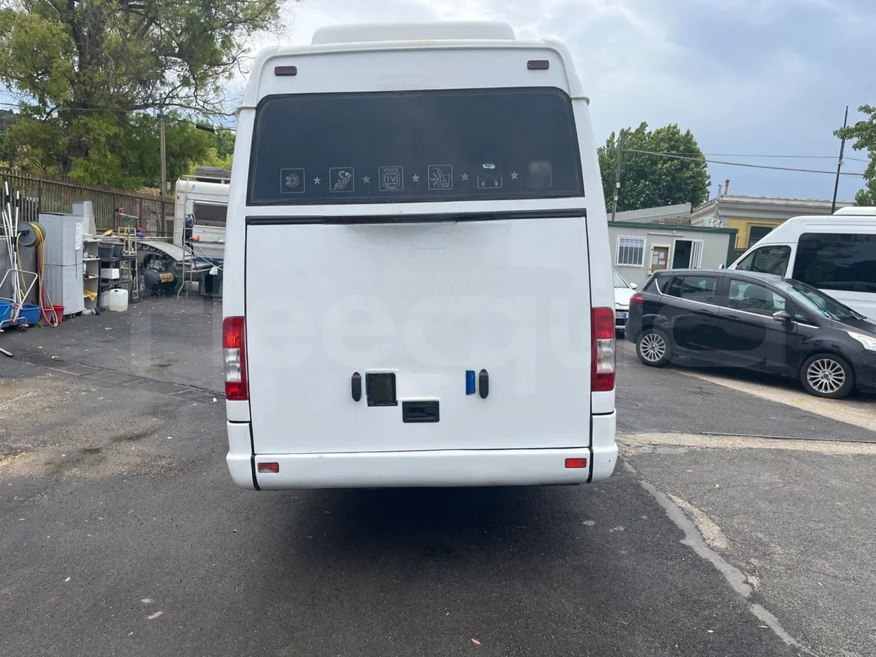 Mercedes-Benz Sprinter - 소형 버스, 승합차 : 사진 5 Mercedes-Benz Sprinter - 소형 버스, 승합차 : 사진 5