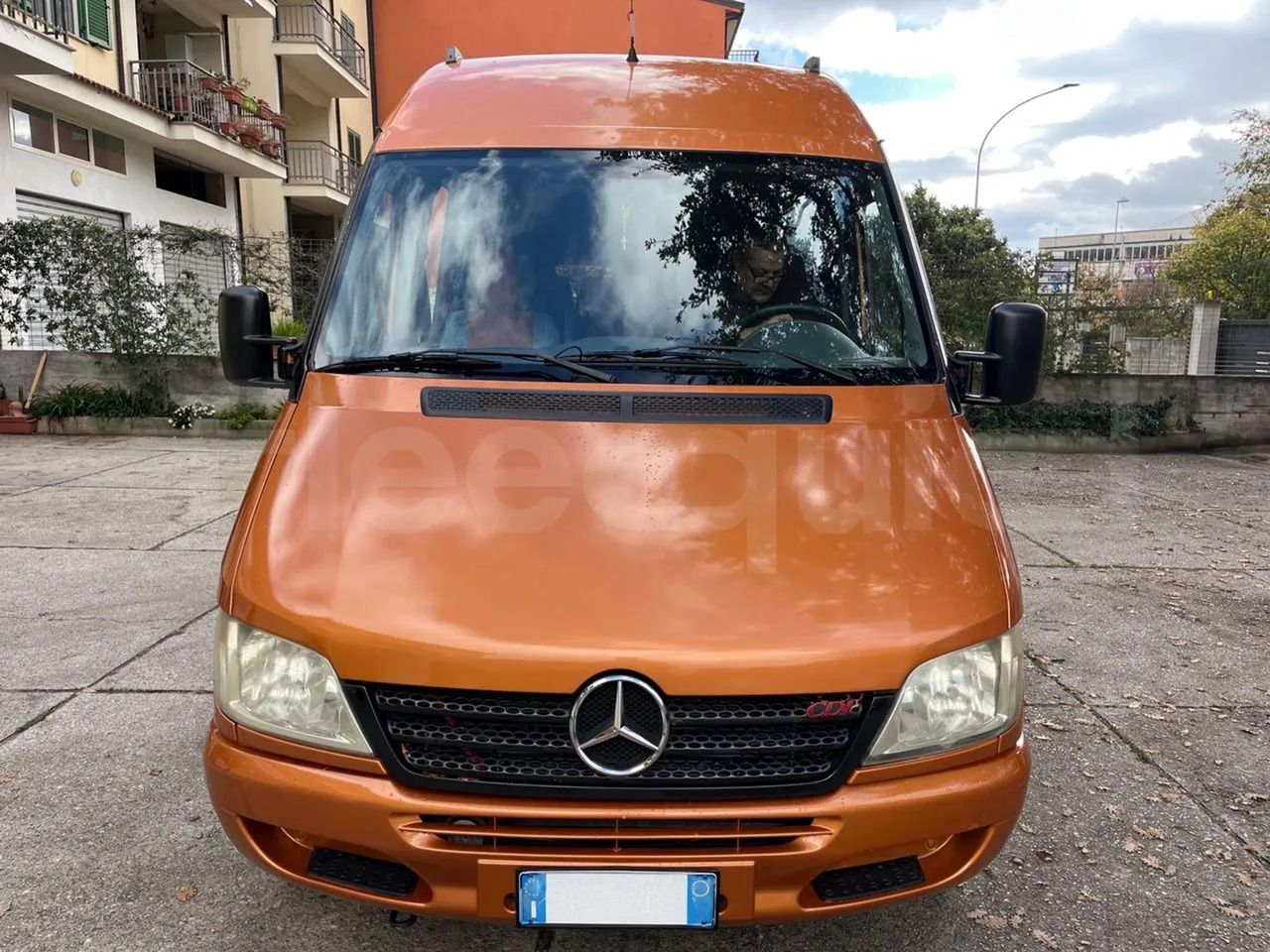 Mercedes-Benz Sprinter - 교외 버스 : 사진 2 Mercedes-Benz Sprinter - 교외 버스 : 사진 2