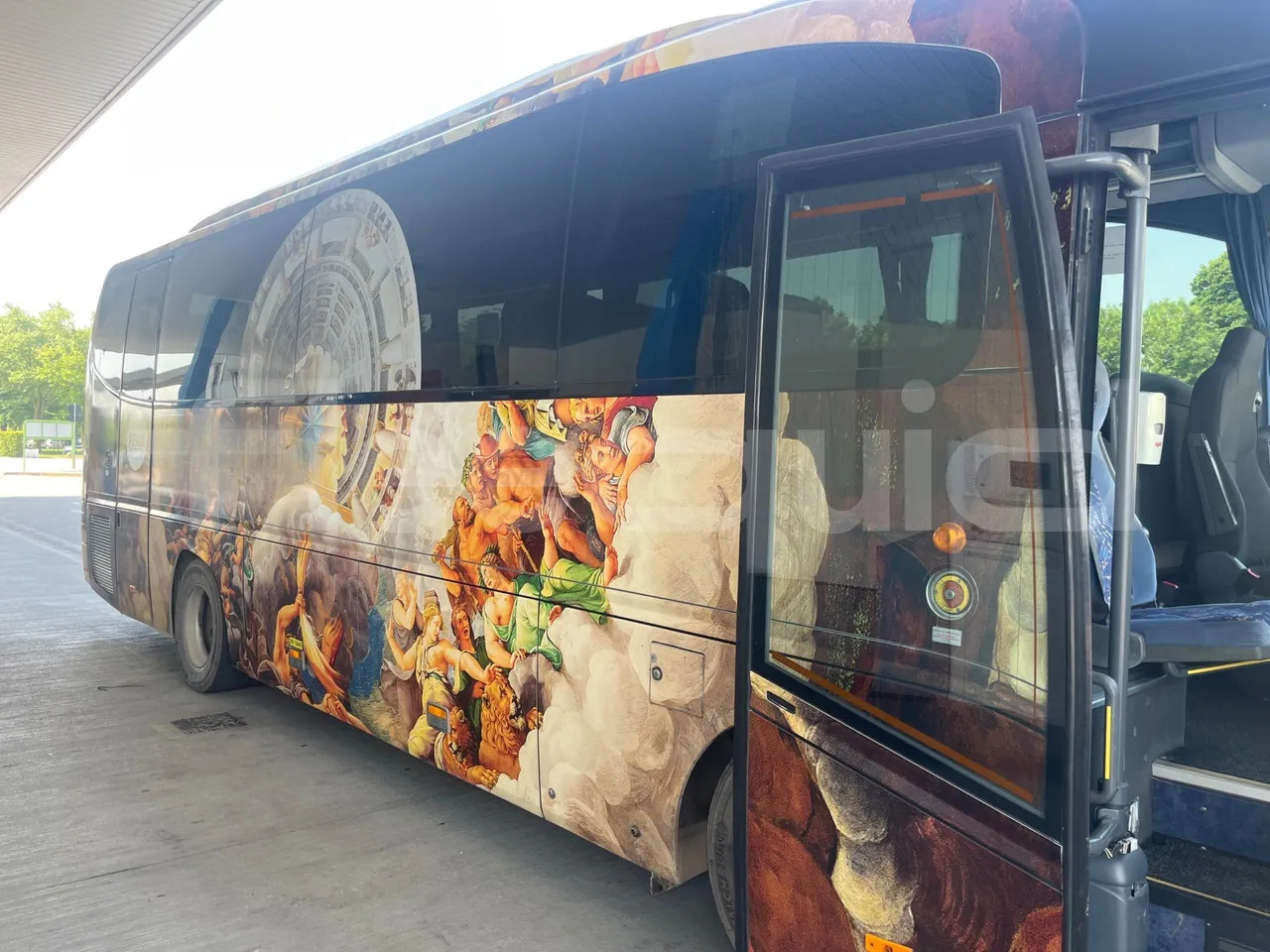Mercedes-Benz Tourino - 대형 버스 : 사진 1 Mercedes-Benz Tourino - 대형 버스 : 사진 1