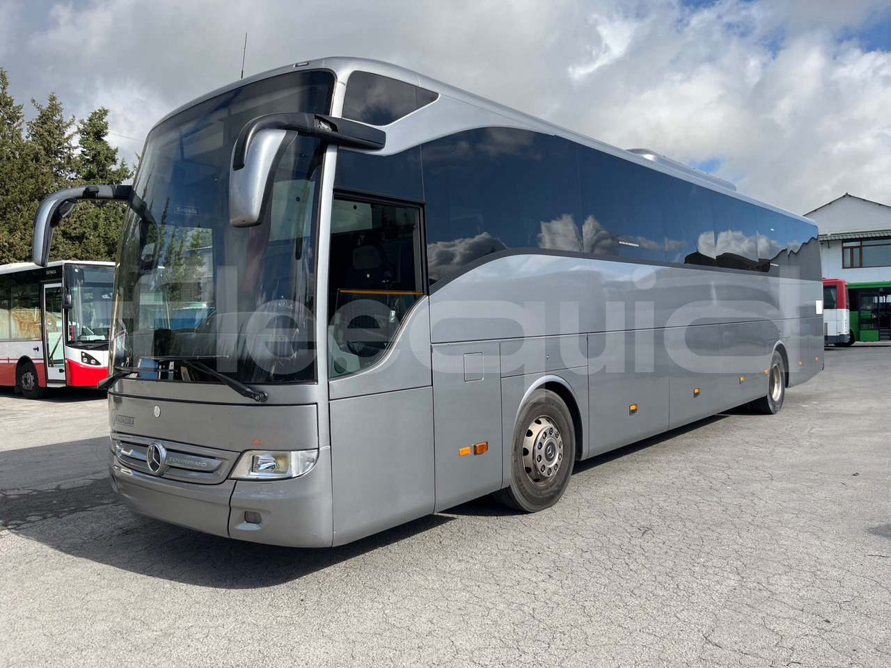 Mercedes-Benz Tourismo - 대형 버스 : 사진 4 Mercedes-Benz Tourismo - 대형 버스 : 사진 4