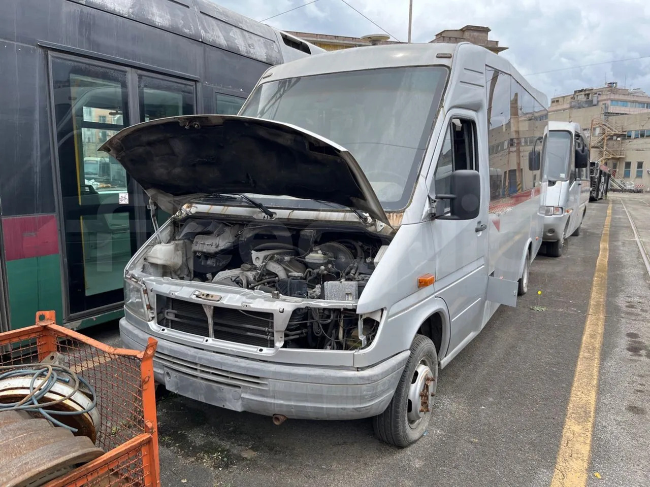 N. 2 Mercedes-Benz 414T - 소형 버스, 승합차 : 사진 2 N. 2 Mercedes-Benz 414T - 소형 버스, 승합차 : 사진 2