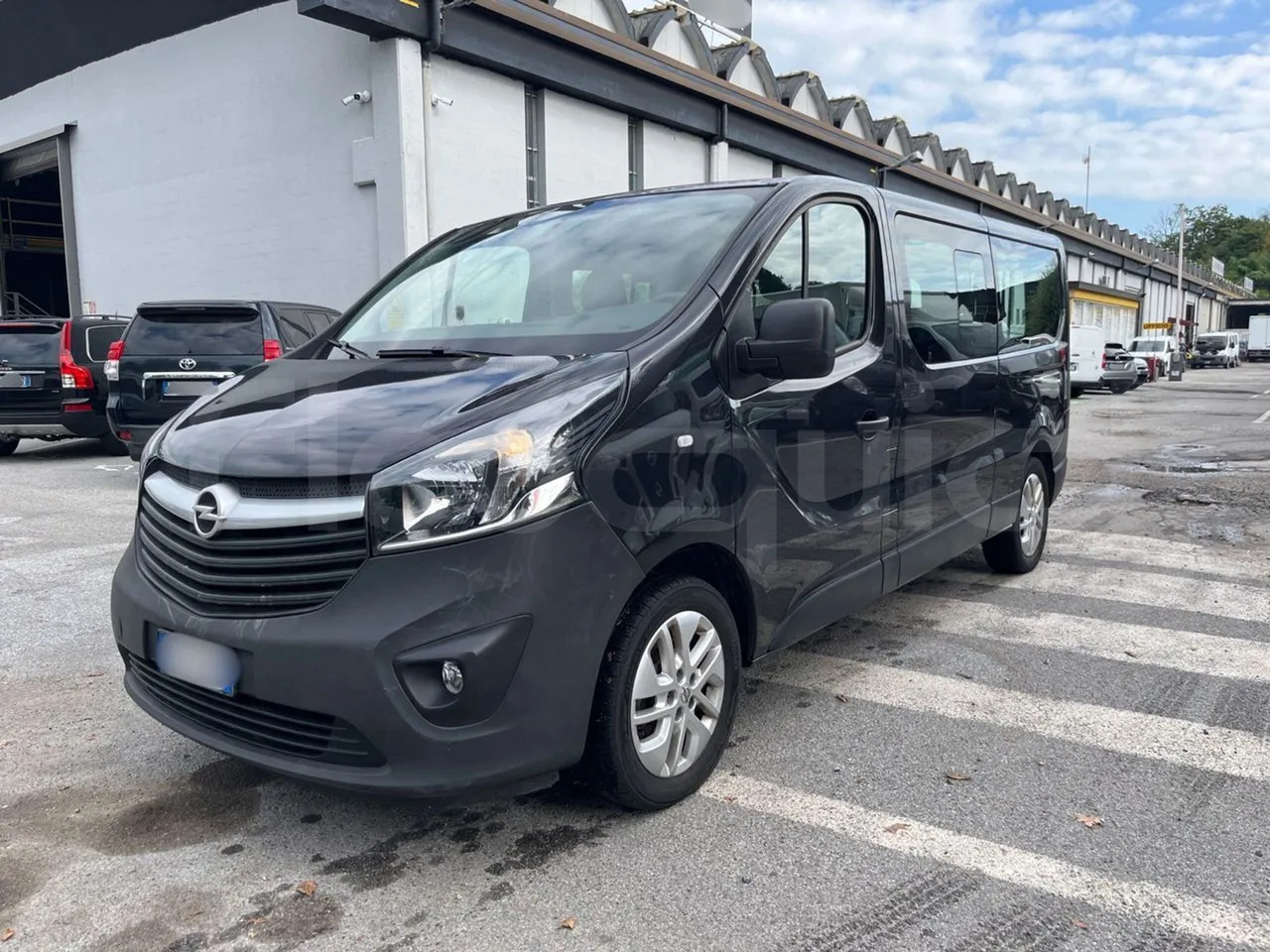 Opel Vivaro - B - 소형 버스, 승합차 : 사진 4 Opel Vivaro - B - 소형 버스, 승합차 : 사진 4