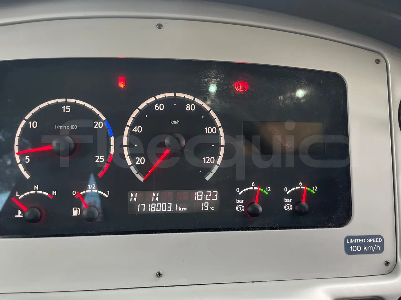 Scania Irizar K480 - 대형 버스 : 사진 2 Scania Irizar K480 - 대형 버스 : 사진 2