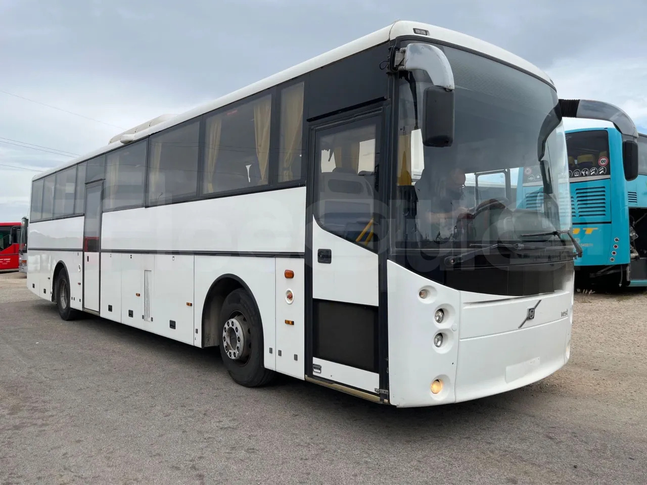Volvo B12 - 대형 버스 : 사진 1 Volvo B12 - 대형 버스 : 사진 1