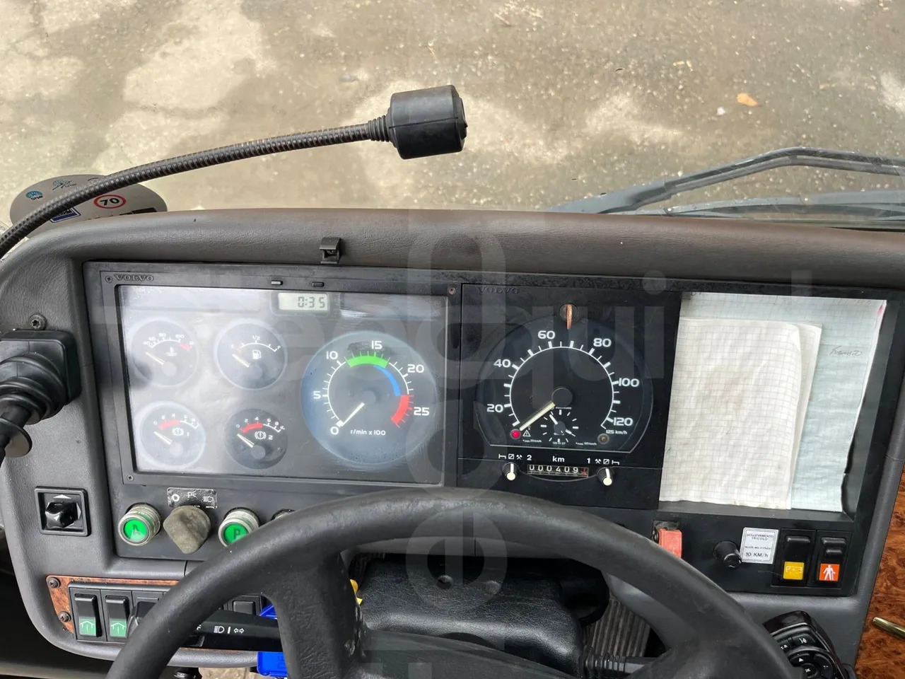 Volvo Barbi Genesis - 대형 버스 : 사진 3 Volvo Barbi Genesis - 대형 버스 : 사진 3