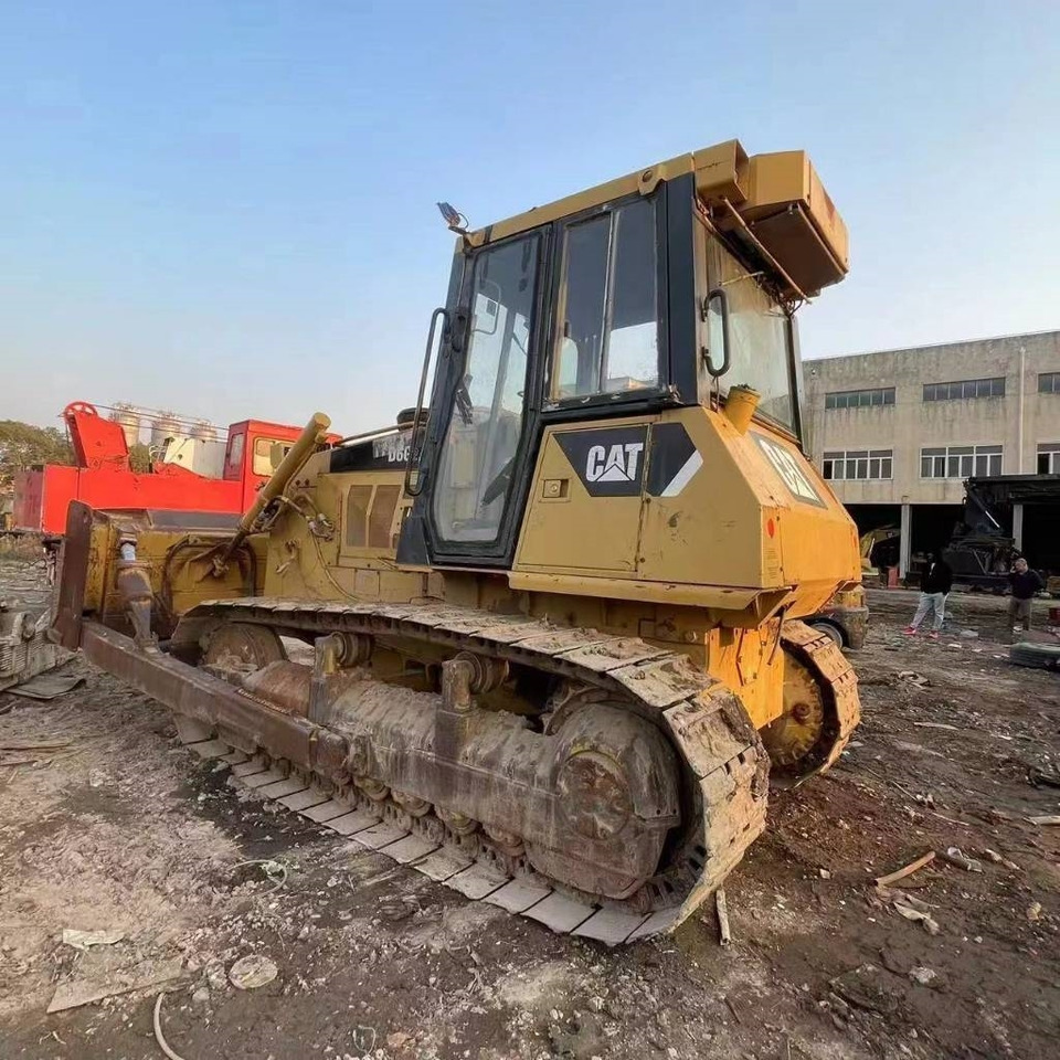 CAT D 6 G - 불도저 : 사진 2 CAT D 6 G - 불도저 : 사진 2