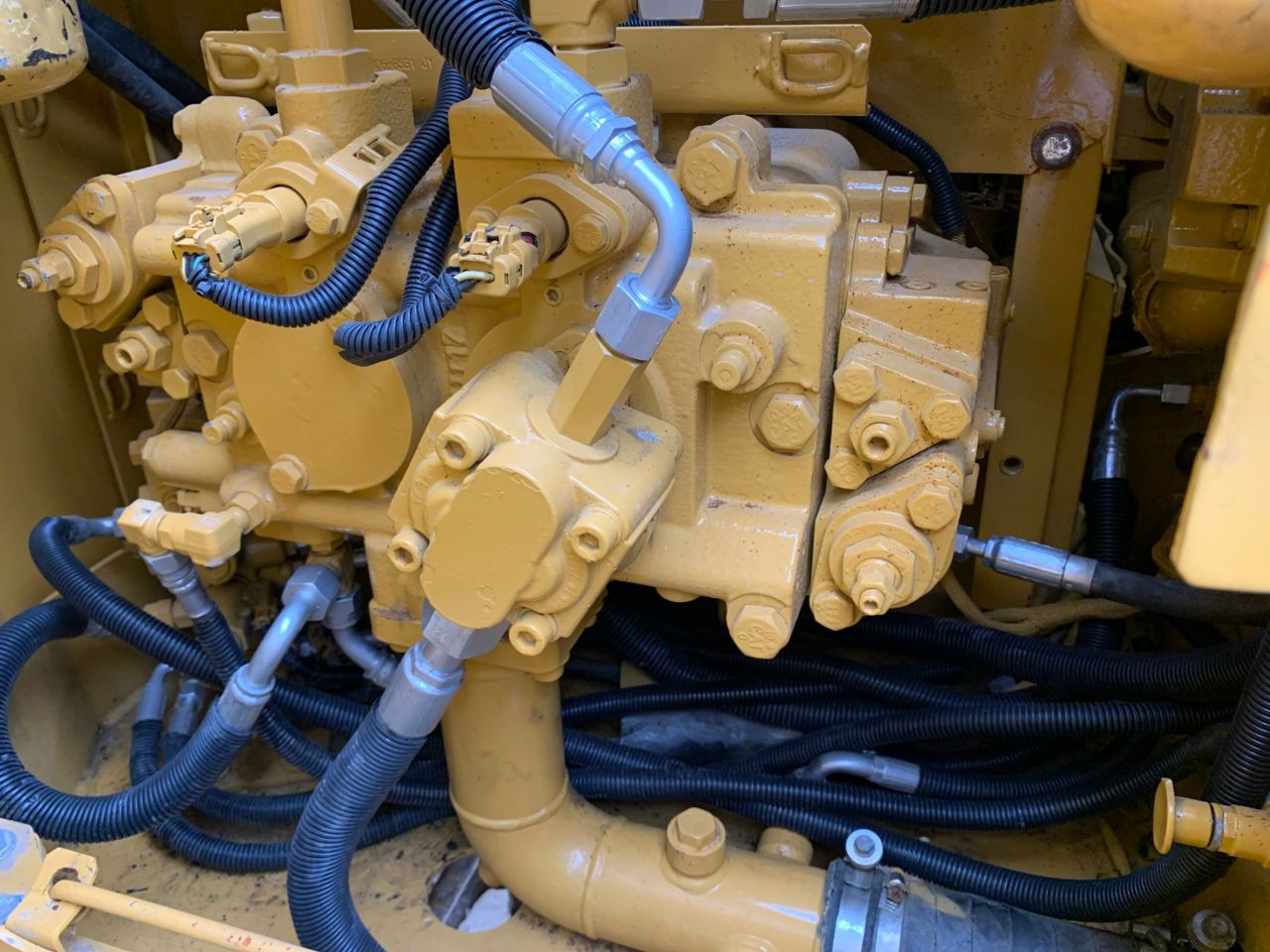 CATERPILLAR 312D2GC - 크롤러 굴삭기 : 사진 2 CATERPILLAR 312D2GC - 크롤러 굴삭기 : 사진 2