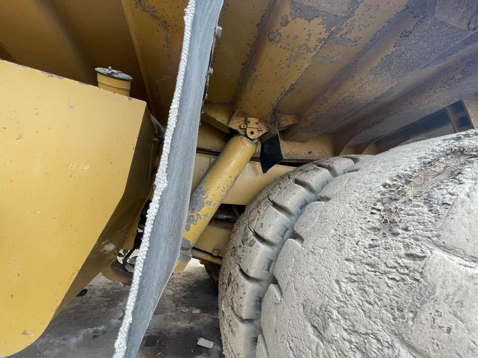 Caterpillar Cat 773f - 리지드 덤프/ 바위 트럭 : 사진 2 Caterpillar Cat 773f - 리지드 덤프/ 바위 트럭 : 사진 2