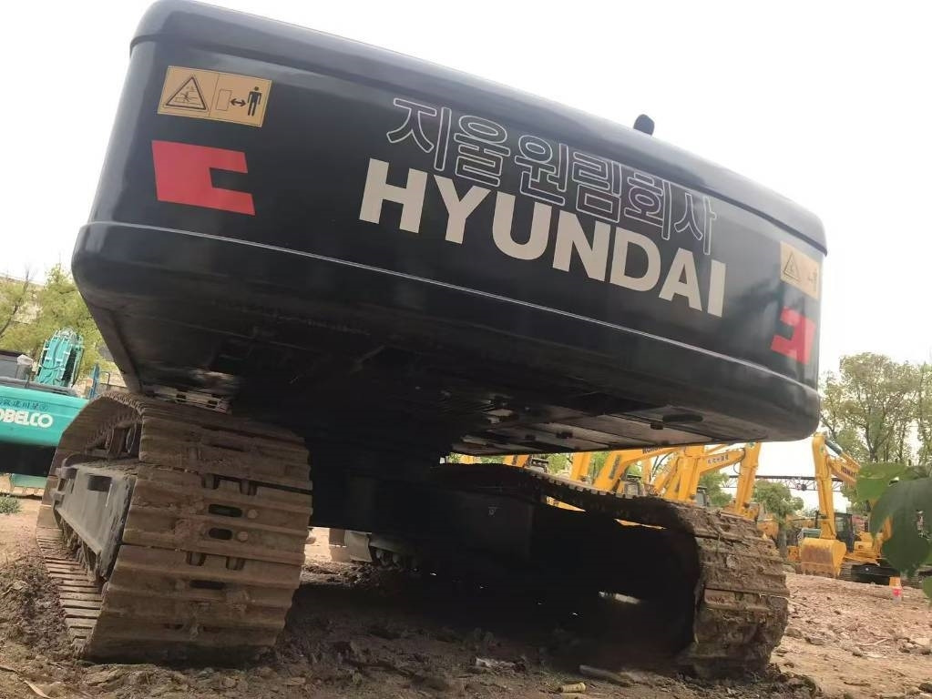 Hyundai 305LC-9S - 크롤러 굴삭기 : 사진 4 Hyundai 305LC-9S - 크롤러 굴삭기 : 사진 4