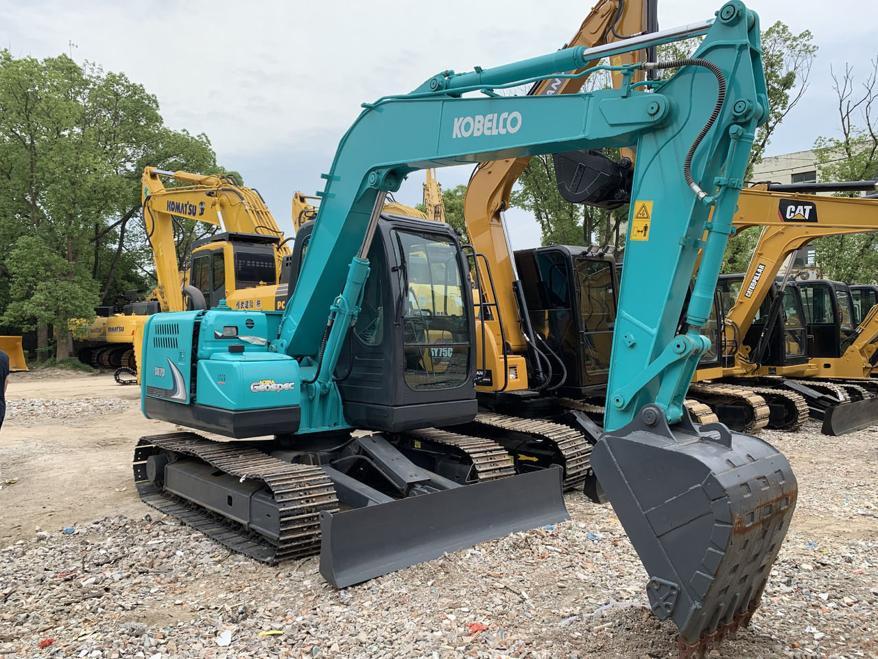 KOBELCO sk75-8 - 미니 굴삭기 : 사진 1 KOBELCO sk75-8 - 미니 굴삭기 : 사진 1
