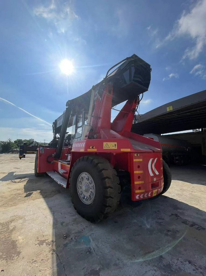 Kalmar DRF 450-650S5 - 전천후 지형 크레인 : 사진 5 Kalmar DRF 450-650S5 - 전천후 지형 크레인 : 사진 5