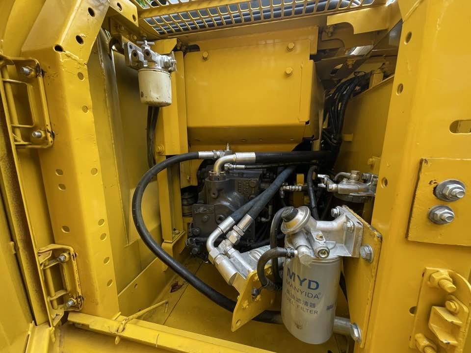 Komatsu PC130 - 미니 굴삭기 : 사진 4 Komatsu PC130 - 미니 굴삭기 : 사진 4
