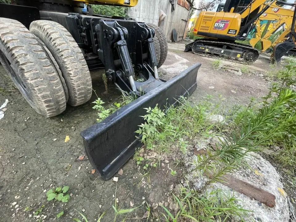 Komatsu PW160-11 - 휠 굴삭기 : 사진 3 Komatsu PW160-11 - 휠 굴삭기 : 사진 3