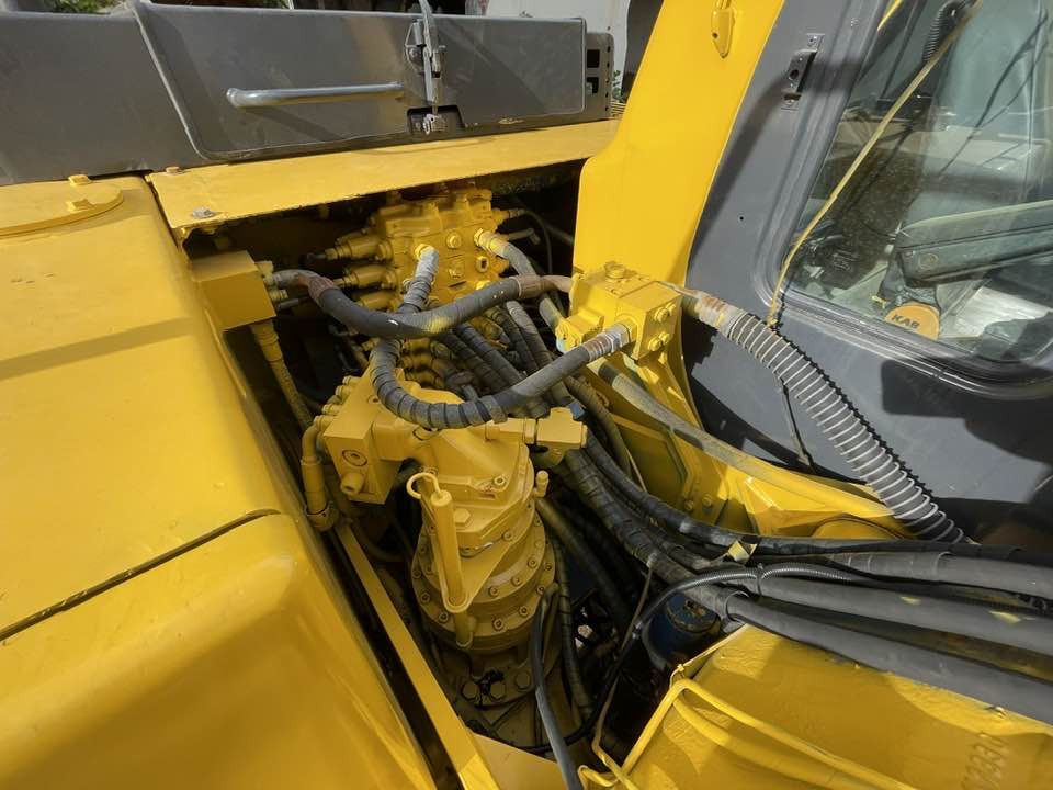 Komatsu PW160-8 [ - 휠 굴삭기 : 사진 4 Komatsu PW160-8 [ - 휠 굴삭기 : 사진 4