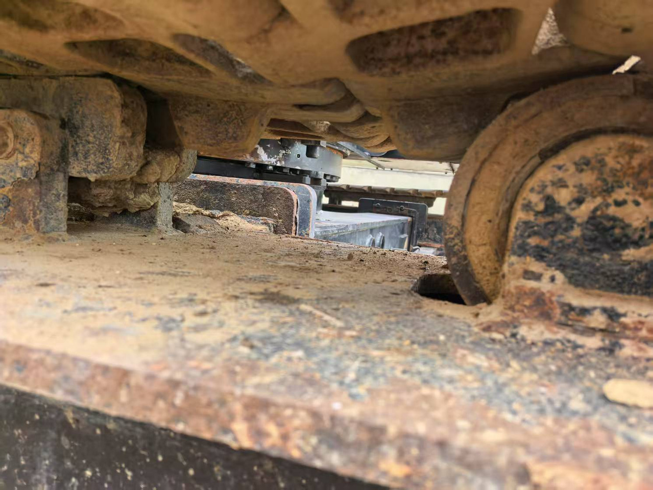 SANY SCC1000A-6 - 크롤러 크레인 : 사진 5 SANY SCC1000A-6 - 크롤러 크레인 : 사진 5