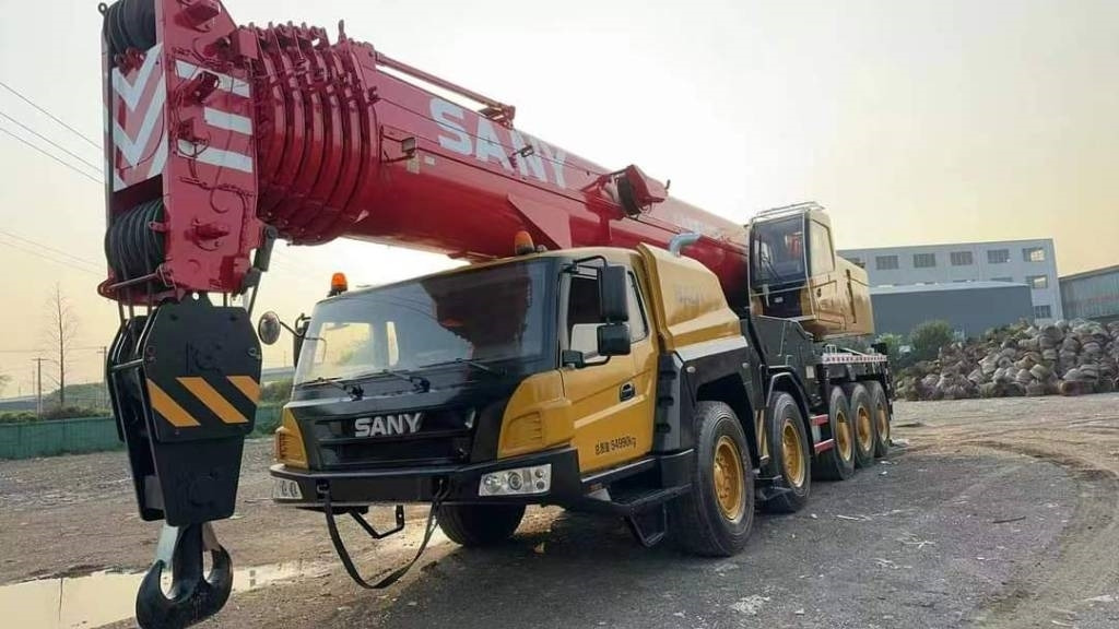 Sany STC 1000 S - 전천후 지형 크레인 : 사진 3 Sany STC 1000 S - 전천후 지형 크레인 : 사진 3