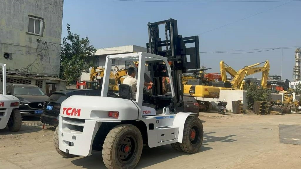 TCM FD 100 Z8 - 텔레스코픽 핸들러 : 사진 1 TCM FD 100 Z8 - 텔레스코픽 핸들러 : 사진 1