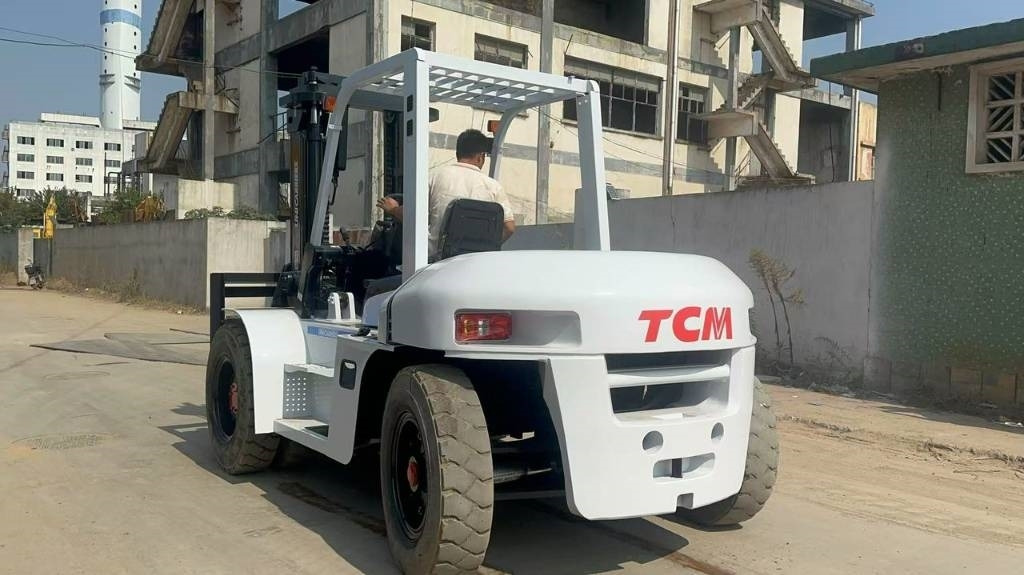 TCM FD 100 Z8 - 텔레스코픽 핸들러 : 사진 4 TCM FD 100 Z8 - 텔레스코픽 핸들러 : 사진 4