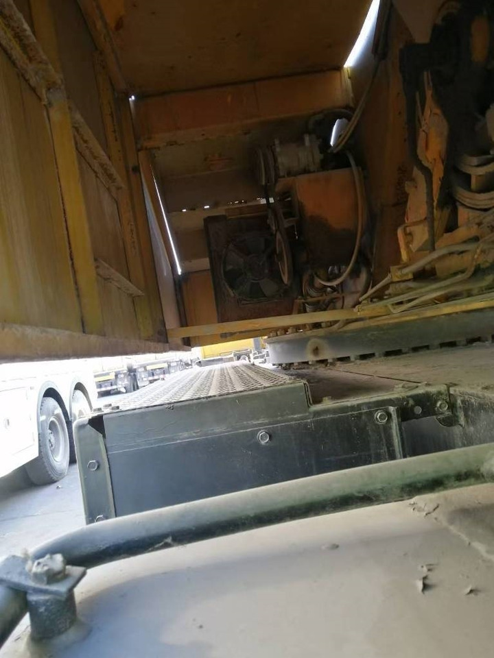 Tadano TL 300 E - 모바일 크레인 : 사진 4 Tadano TL 300 E - 모바일 크레인 : 사진 4