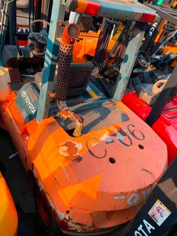 Toyota 7 FDA 50 - 디젤 지게차 : 사진 5 Toyota 7 FDA 50 - 디젤 지게차 : 사진 5