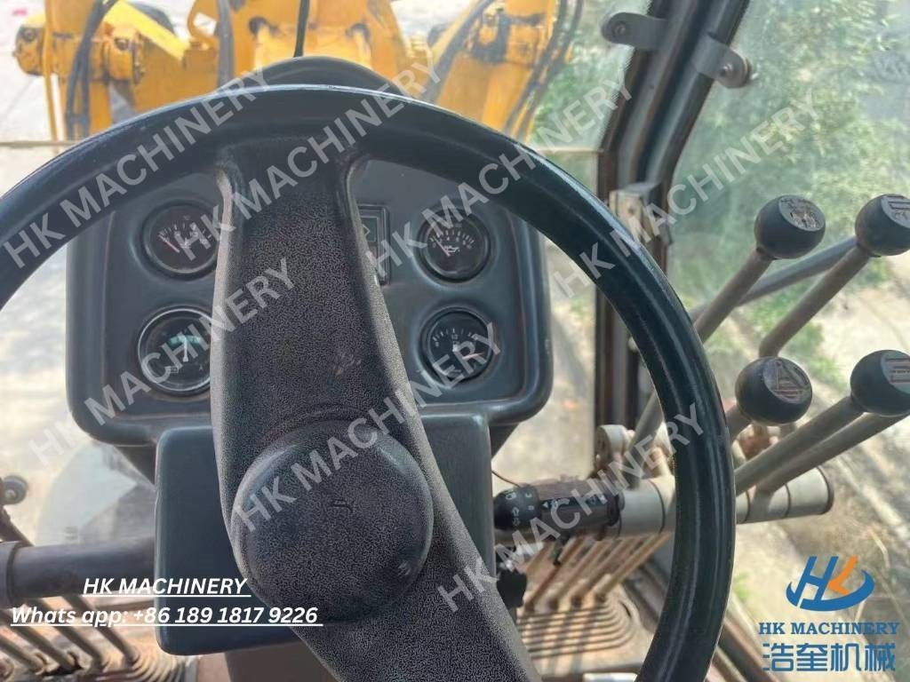XCMG GR165 - 그레이더 : 사진 4 XCMG GR165 - 그레이더 : 사진 4