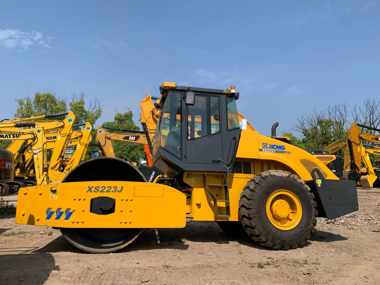 XCMG XS223J - 로드 롤러 : 사진 5 XCMG XS223J - 로드 롤러 : 사진 5