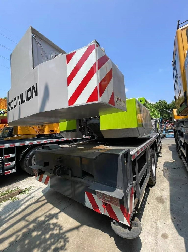 리스 Zoomlion ZTC251V  Zoomlion ZTC251V : 사진 7