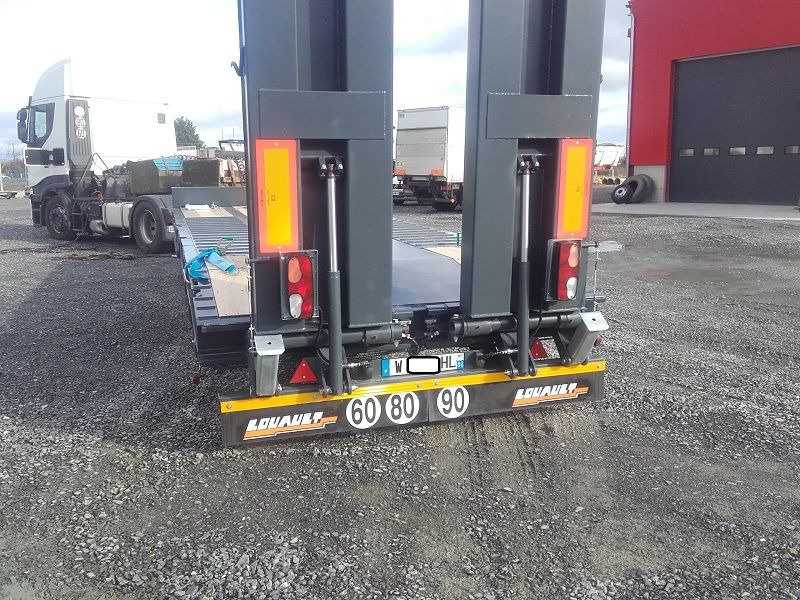 Louault 3 essieux plant carrier / low loader Trailer - 저하대 트레일러 : 사진 3 Louault 3 essieux plant carrier / low loader Trailer - 저하대 트레일러 : 사진 3