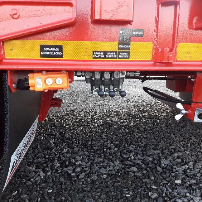 Louault 3 essieux plant carrier / low loader Trailer - 저하대 트레일러 : 사진 5 Louault 3 essieux plant carrier / low loader Trailer - 저하대 트레일러 : 사진 5