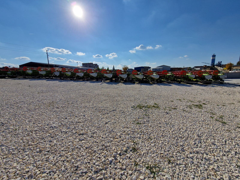 Claas Lexion - 목초수확기 부착물 : 사진 3 Claas Lexion - 목초수확기 부착물 : 사진 3