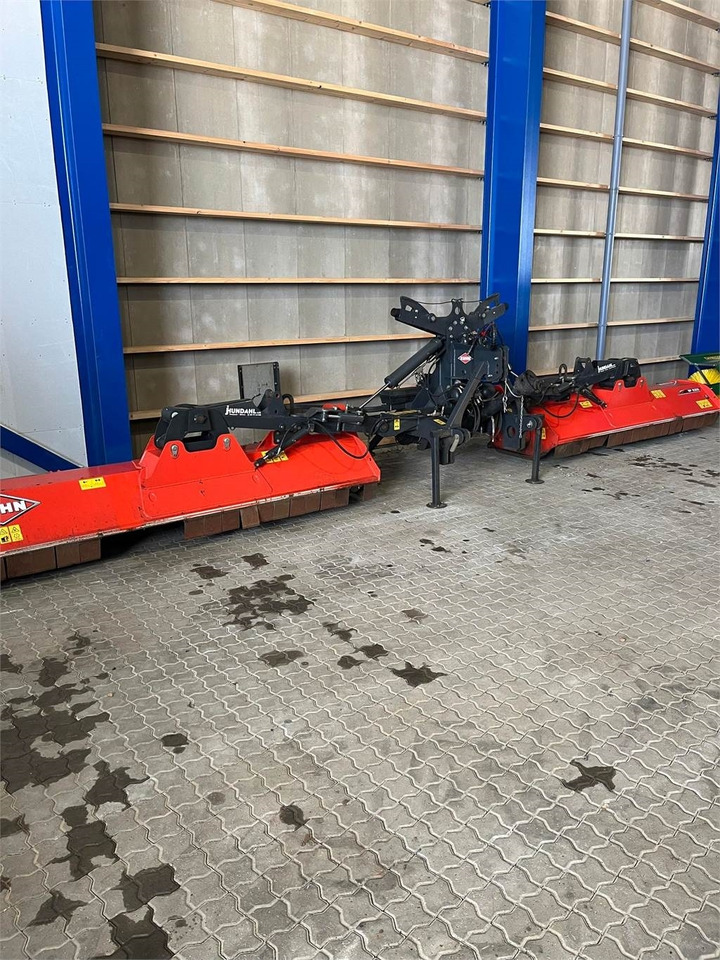 Kuhn BP 8300 - 플레일 모어 : 사진 1 Kuhn BP 8300 - 플레일 모어 : 사진 1