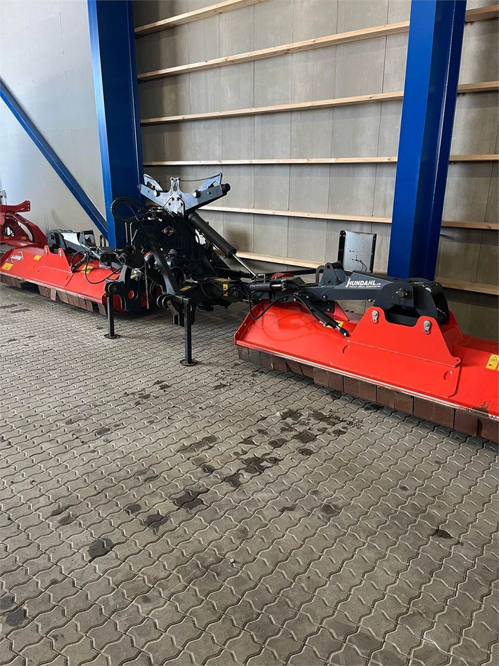 Kuhn BP 8300 - 플레일 모어 : 사진 2 Kuhn BP 8300 - 플레일 모어 : 사진 2