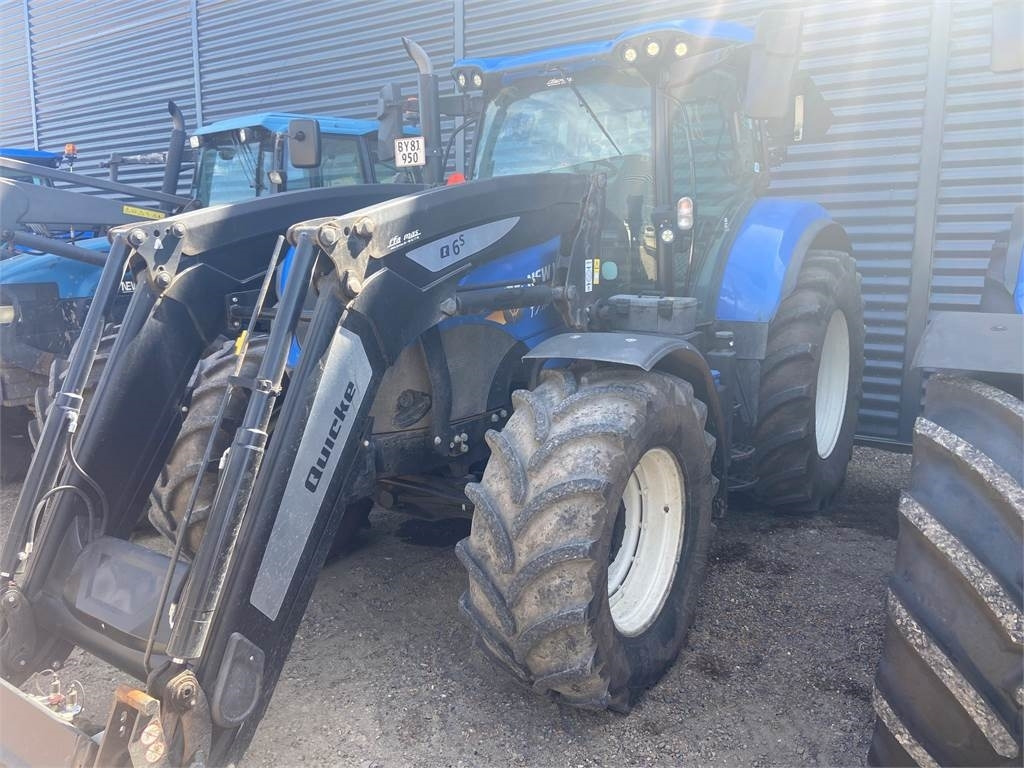 New Holland T7.190 RC - 장궤형 트랙터 : 사진 1 New Holland T7.190 RC - 장궤형 트랙터 : 사진 1