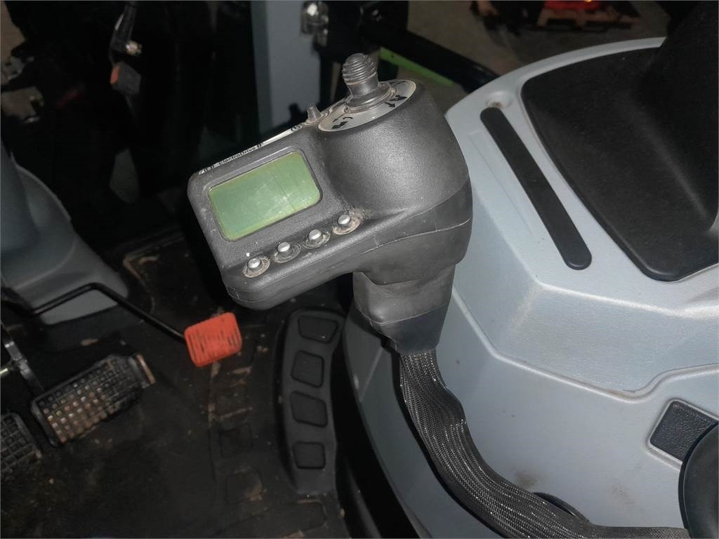 New Holland T7.195S STAGE V - 장궤형 트랙터 : 사진 4 New Holland T7.195S STAGE V - 장궤형 트랙터 : 사진 4