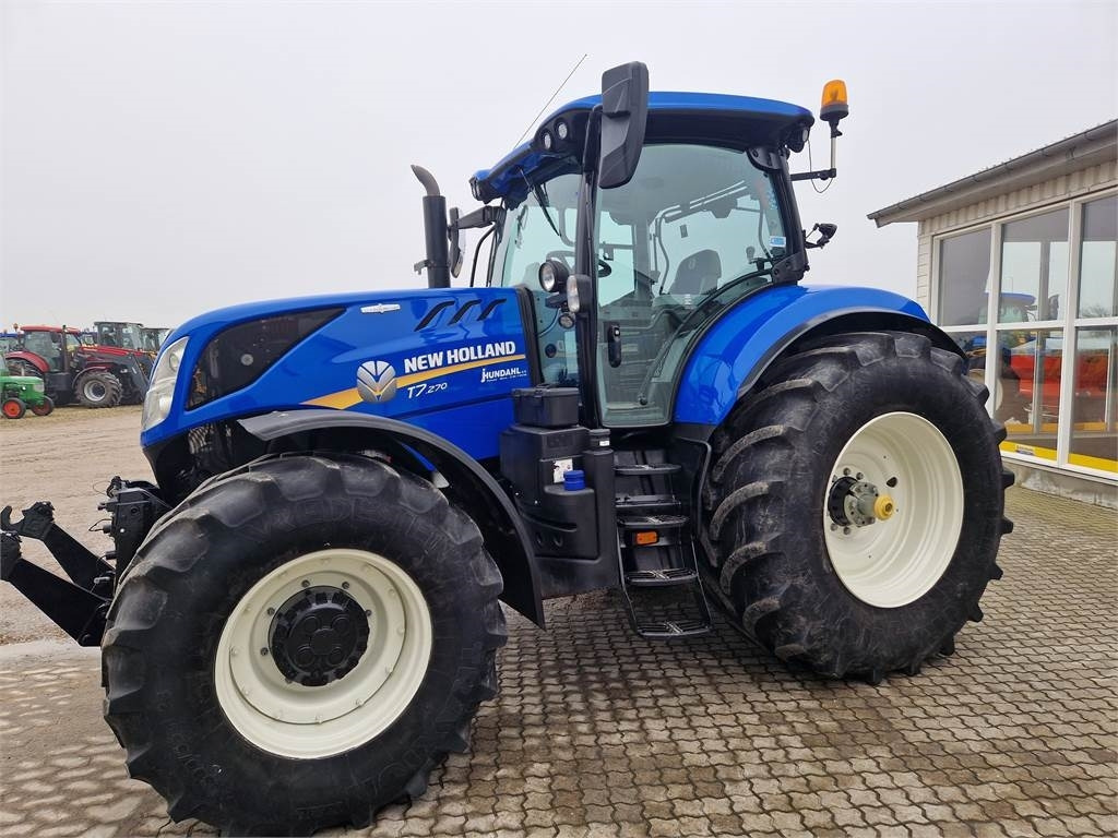 New Holland T7.270AC STAGE V - 장궤형 트랙터 : 사진 2 New Holland T7.270AC STAGE V - 장궤형 트랙터 : 사진 2