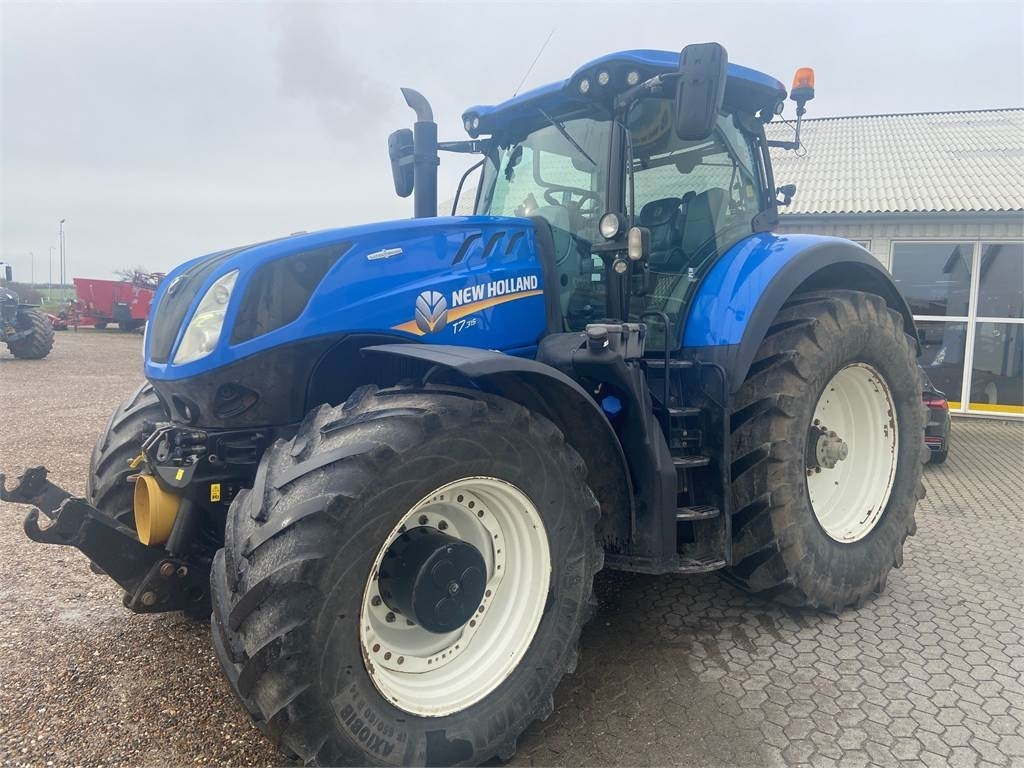 New Holland T7.315 AC - 장궤형 트랙터 : 사진 2 New Holland T7.315 AC - 장궤형 트랙터 : 사진 2