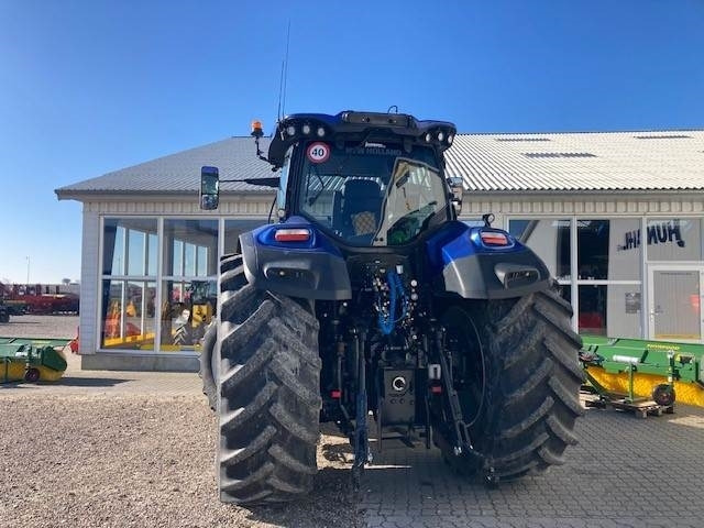 New Holland T7.315 HD AC NEW GEN - 장궤형 트랙터 : 사진 3 New Holland T7.315 HD AC NEW GEN - 장궤형 트랙터 : 사진 3